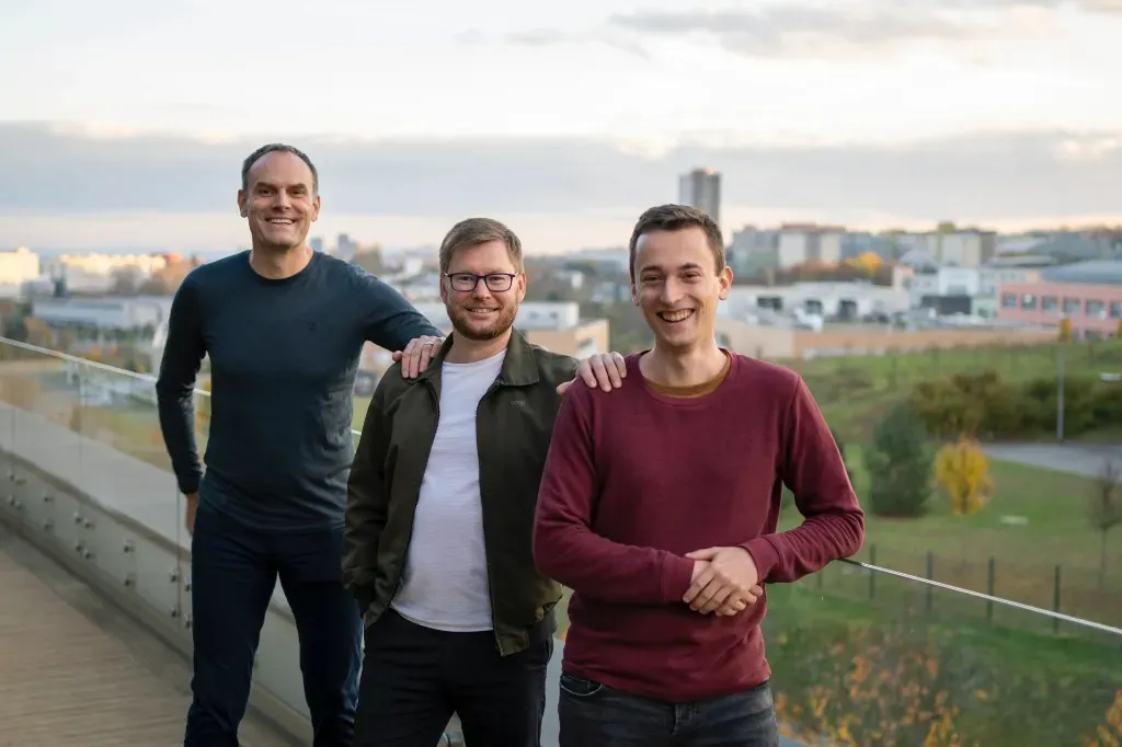 Founders of the company Aiviro (from left): Miroslav Buček, Filip Unzeitig, Róbert Kolcún with their hands on their shoulders